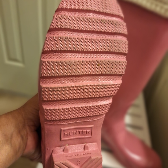Pink Hunter rain boots - Picture 4 of 9